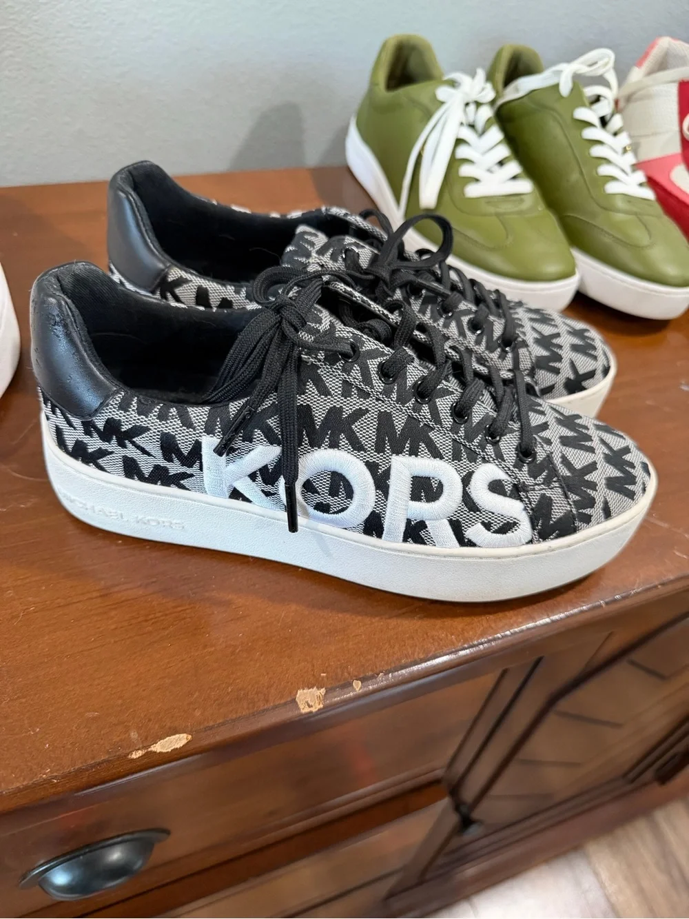 MK Logo Black & Gray woman’s Sneakers - Size 8.5